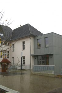 Anbau Treppenhaus mit Fahrstuhl Grundschule Rastenberg