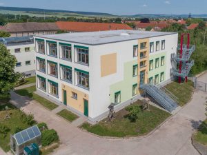 Fassadensanierung und Neubau Fluchttreppe, Wippertal-Grundschule, Kindelbrück
